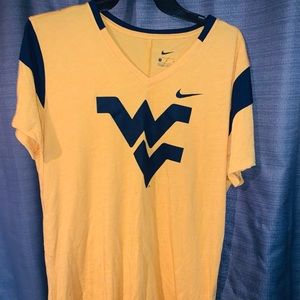 WVU Women’s Shirt. Size Medium.